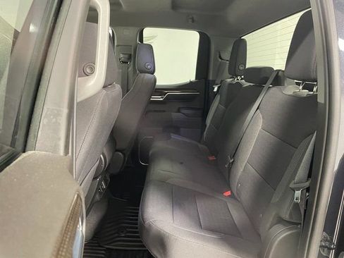 Used 2022 Chevrolet Silverado 1500 LT AWD/4WD image 20