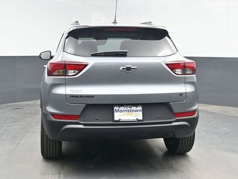 New 2026 Chevrolet TrailBlazer LT w/ Midnight Edition FWD image 13