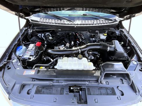 Used 2023 Ford Expedition XLT AWD/4WD image 28