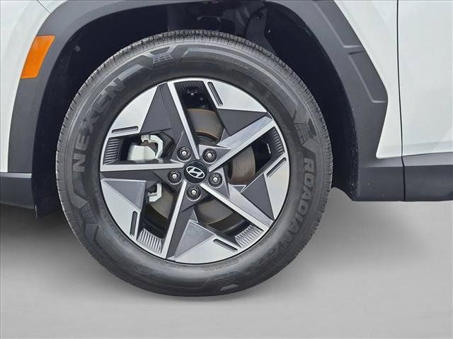 Used 2025 Hyundai Tucson SEL FWD image 22