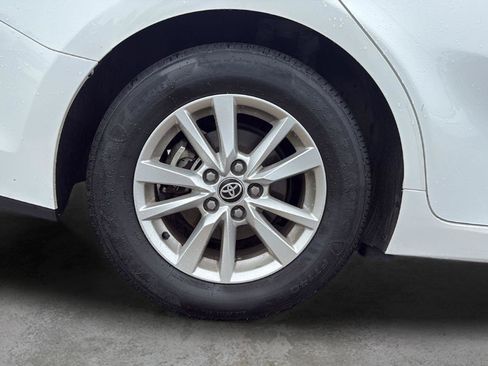 Used 2025 Toyota Camry LE FWD image 23
