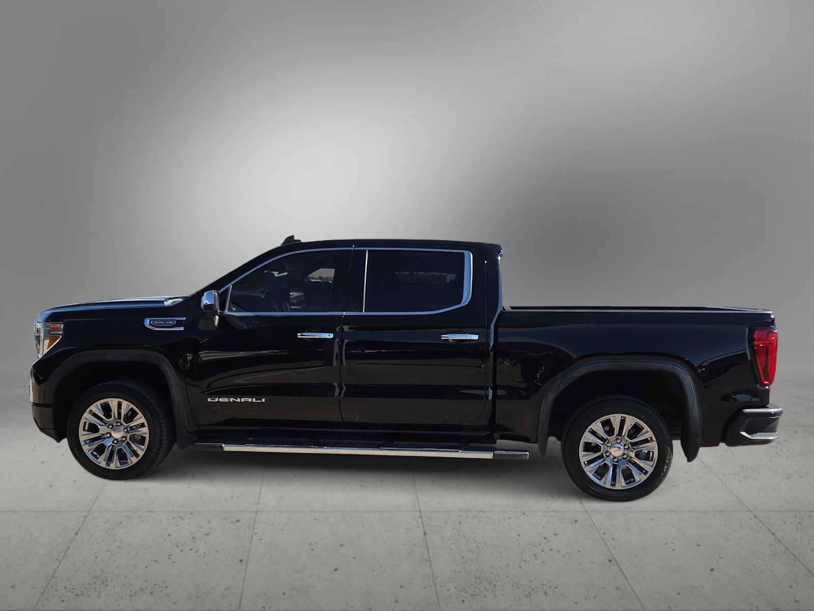 Used 2020 GMC Sierra 1500 Denali RWD image 5