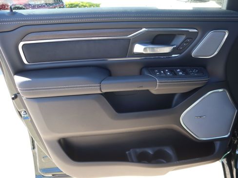 New 2026 RAM 1500 Laramie AWD/4WD image 17