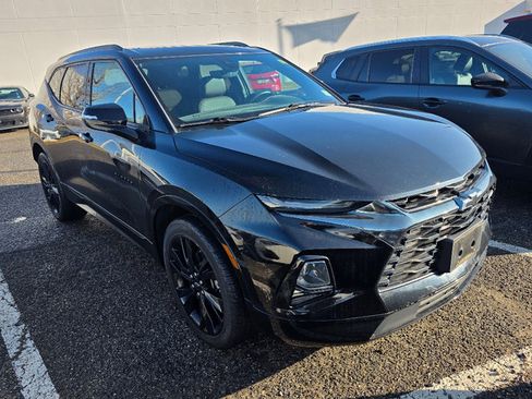 Certified 2021 Chevrolet Blazer RS w/ Enhanced Convenience Package image 2