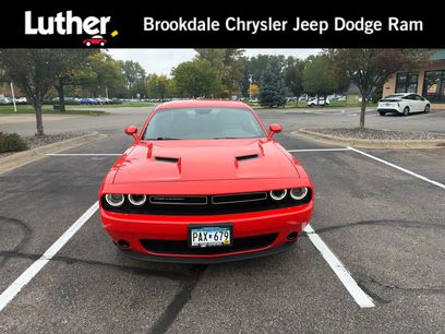 Used 2016 Dodge Challenger SXT w/ Driver Convenience Group