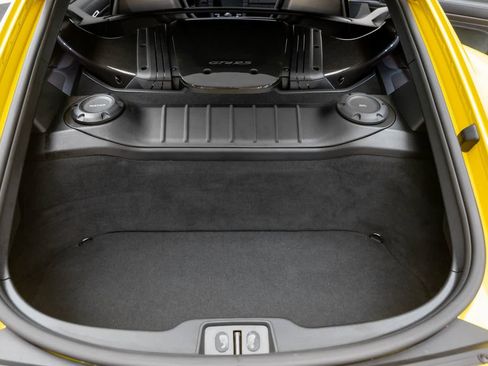 Used 2024 Porsche 718 Cayman GT4 RS image 32