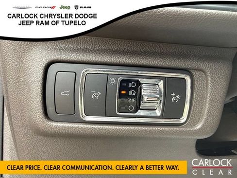 Used 2022 Lincoln Corsair AWD w/ Equipment Group 101A image 12