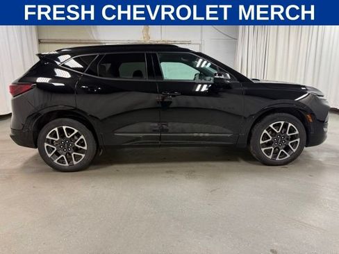Used 2024 Chevrolet Blazer RS w/ Driver Confidence II Package AWD/4WD image 3
