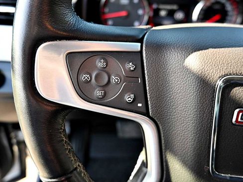 Used 2016 GMC Yukon SLT w/ Open Road Package image 31