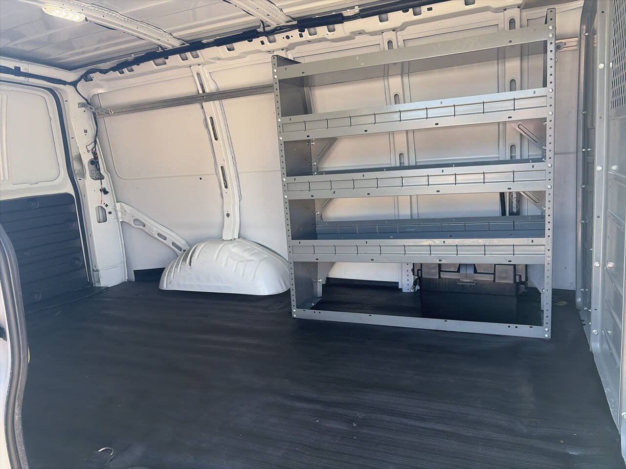 Used 2022 Chevrolet Express 2500 w/ Driver Convenience Package RWD image 20
