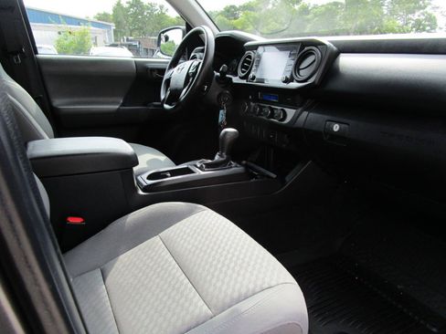 Used 2021 Toyota Tacoma SR w/ SX Package AWD/4WD image 20