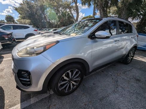 Used 2018 Kia Sportage EX w/ EX Technology Package image 19