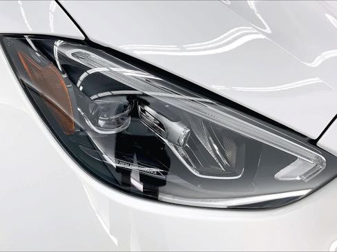 Certified 2023 Mercedes-Benz C 300 Sedan image 27