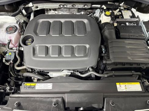 Used 2025 Volkswagen Tiguan S AWD/4WD image 39
