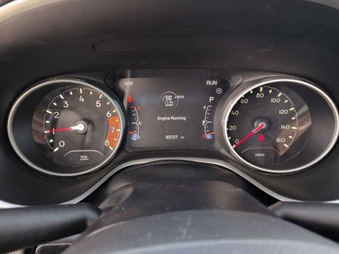 Certified 2021 Jeep Compass Latitude image 32