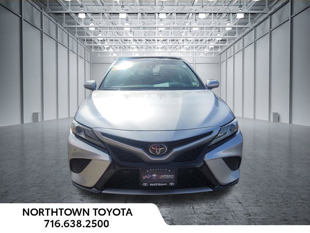 Used 2018 Toyota Camry XSE FWD image 26