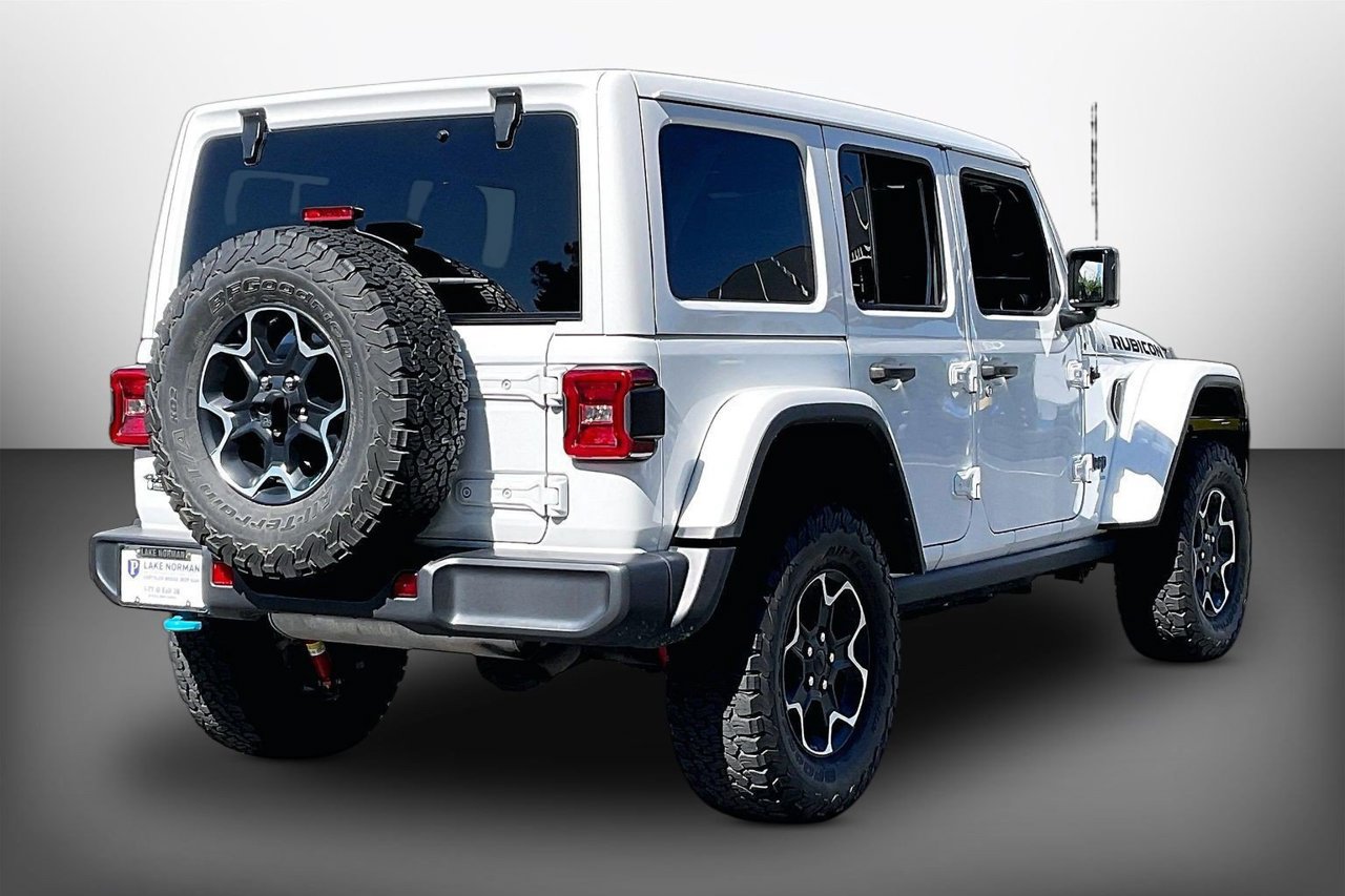 Certified 2023 Jeep Wrangler Unlimited Rubicon 4xe w/ Cold Weather Group AWD/4WD image 8