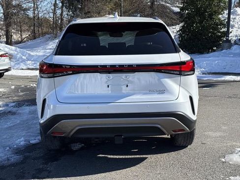 Used 2024 Lexus RX 350 Premium w/ Convenience Package image 3