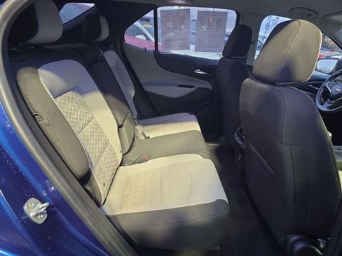Used 2022 Chevrolet Equinox LT image 11