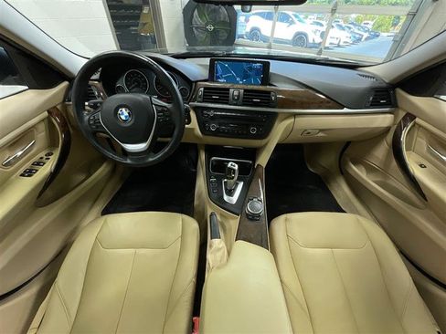 Used 2015 BMW 335i xDrive Sedan w/ Premium Package AWD/4WD image 24