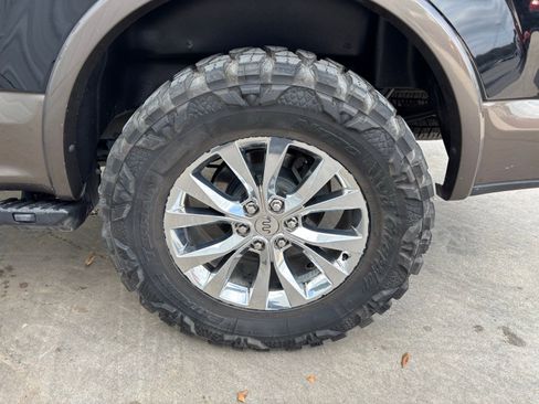 Used 2016 Ford F150 King Ranch w/ Equipment Group 601A Luxury image 10