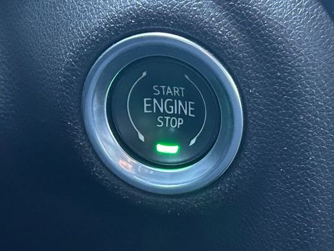 Used 2021 GMC Sierra 1500 Denali w/ Denali Ultimate Package image 15