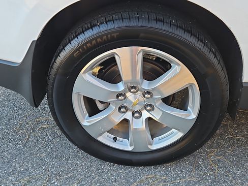 Used 2017 Chevrolet Traverse Premier image 4