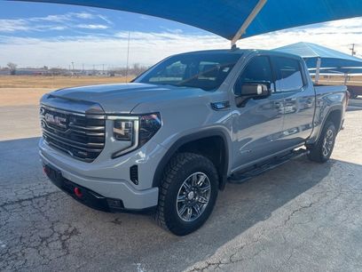 Used 2024 GMC Sierra 1500 AT4 w/ Technology Package