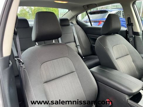 Certified 2024 Nissan Altima 2.5 SV w/ SV Premium Package AWD/4WD image 23