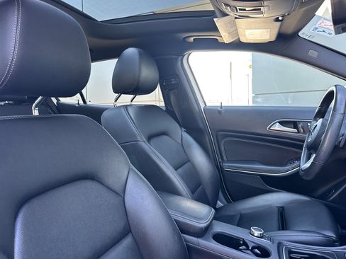 Used 2019 Mercedes-Benz GLA 250 image 15
