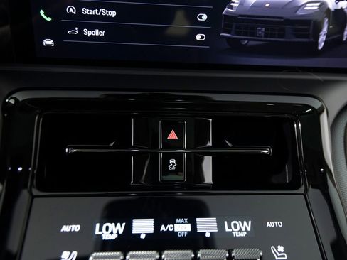 New 2026 Porsche Panamera 4 AWD/4WD image 28