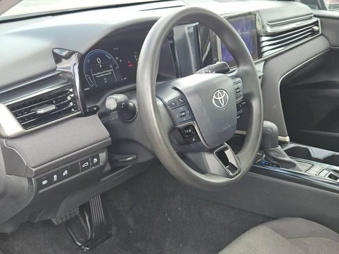 Used 2025 Toyota Camry LE FWD image 13