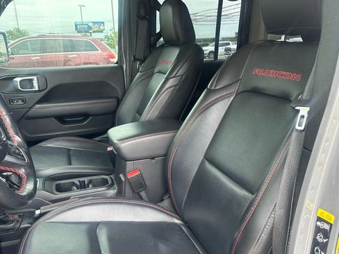 Used 2021 Jeep Wrangler Unlimited Rubicon AWD/4WD image 6