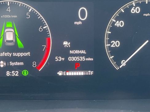 Used 2023 Honda CR-V EX image 3