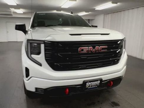 Certified 2026 GMC Sierra 1500 Elevation AWD/4WD image 3