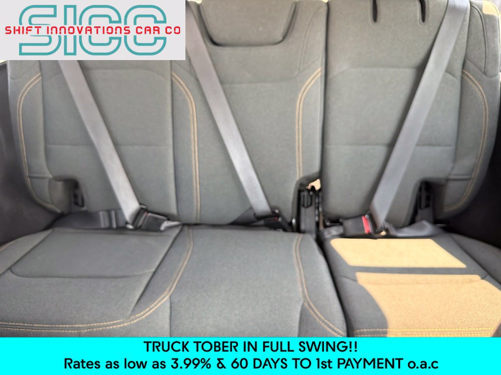 Used 2025 Jeep Wrangler Unlimited Sport AWD/4WD image 18