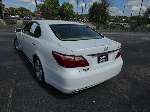 Used 2012 Lexus LS 460 w/ Comfort Pkg RWD image 13