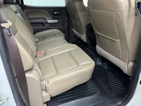 Used 2018 Chevrolet Silverado 2500 LTZ w/ Vortec Plus Package AWD/4WD image 17