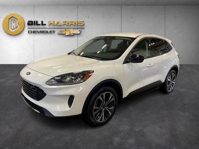 Used 2022 Ford Escape SE w/ SE Sport Appearance Package