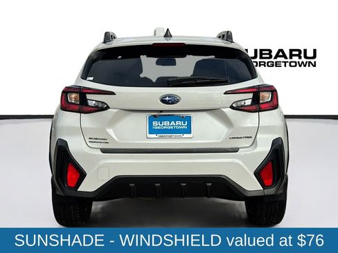 Used 2024 Subaru Crosstrek 2.0i Premium image 7
