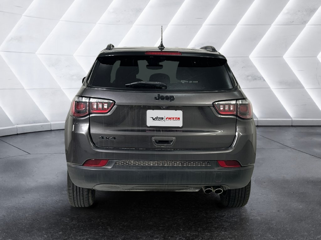 Used 2022 Jeep Compass Latitude w/ Convenience Group AWD/4WD image 5