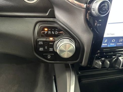 Used 2024 RAM 1500 Laramie image 20