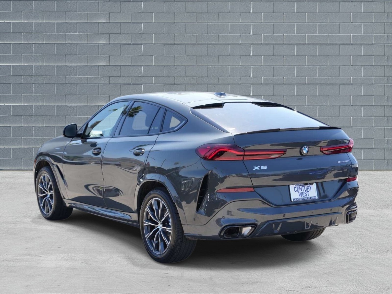 Used 2027 BMW X6 xDrive40i AWD/4WD image 3