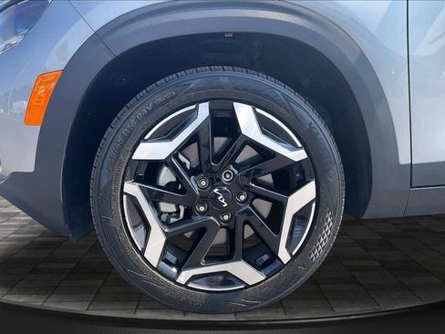 Used 2025 Kia Seltos SX AWD/4WD image 10