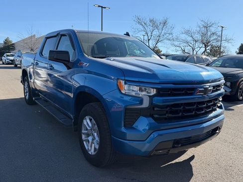 Used 2023 Chevrolet Silverado 1500 RST w/ Z71 Off-Road Package image 7