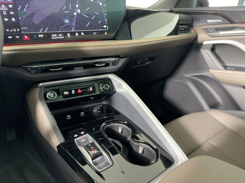 New 2025 Audi Q5 Premium Plus image 25