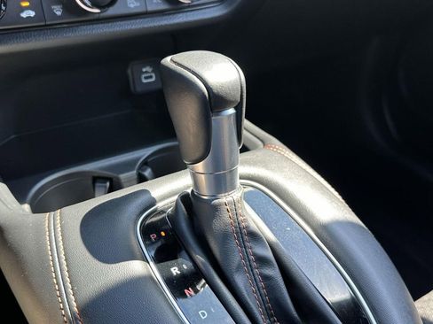 Certified 2024 Honda HR-V Sport image 27