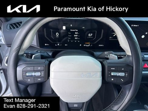 Used 2025 Kia K4 GT-Line w/ GT-Line Sunroof Package FWD image 30