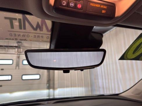 Used 2020 Buick Encore GX Essence w/ Experience Buick Package AWD/4WD image 17