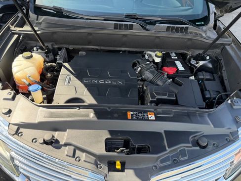 Used 2016 Lincoln MKX Select FWD image 48